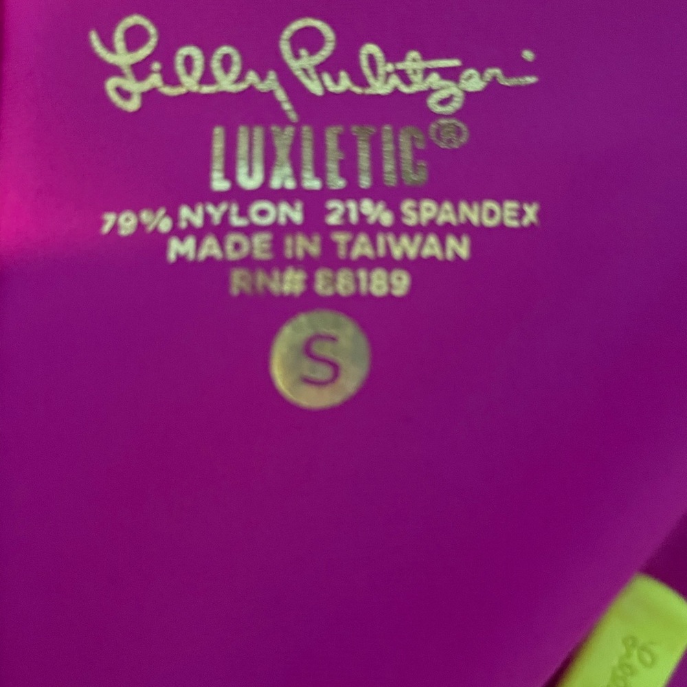 Lilly Pulitzer UPF 50+ Luxletic Kona Sunguard Top - Picture 7 of 7